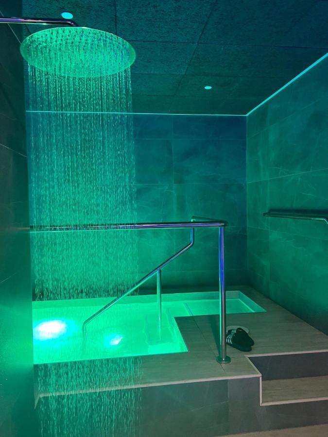 Brand New Studio Near The Beach, 直布罗陀 外观 照片